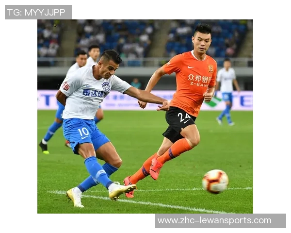 卓尔足球队奋勇拼搏展现团队精神助力城市足球发展新篇章